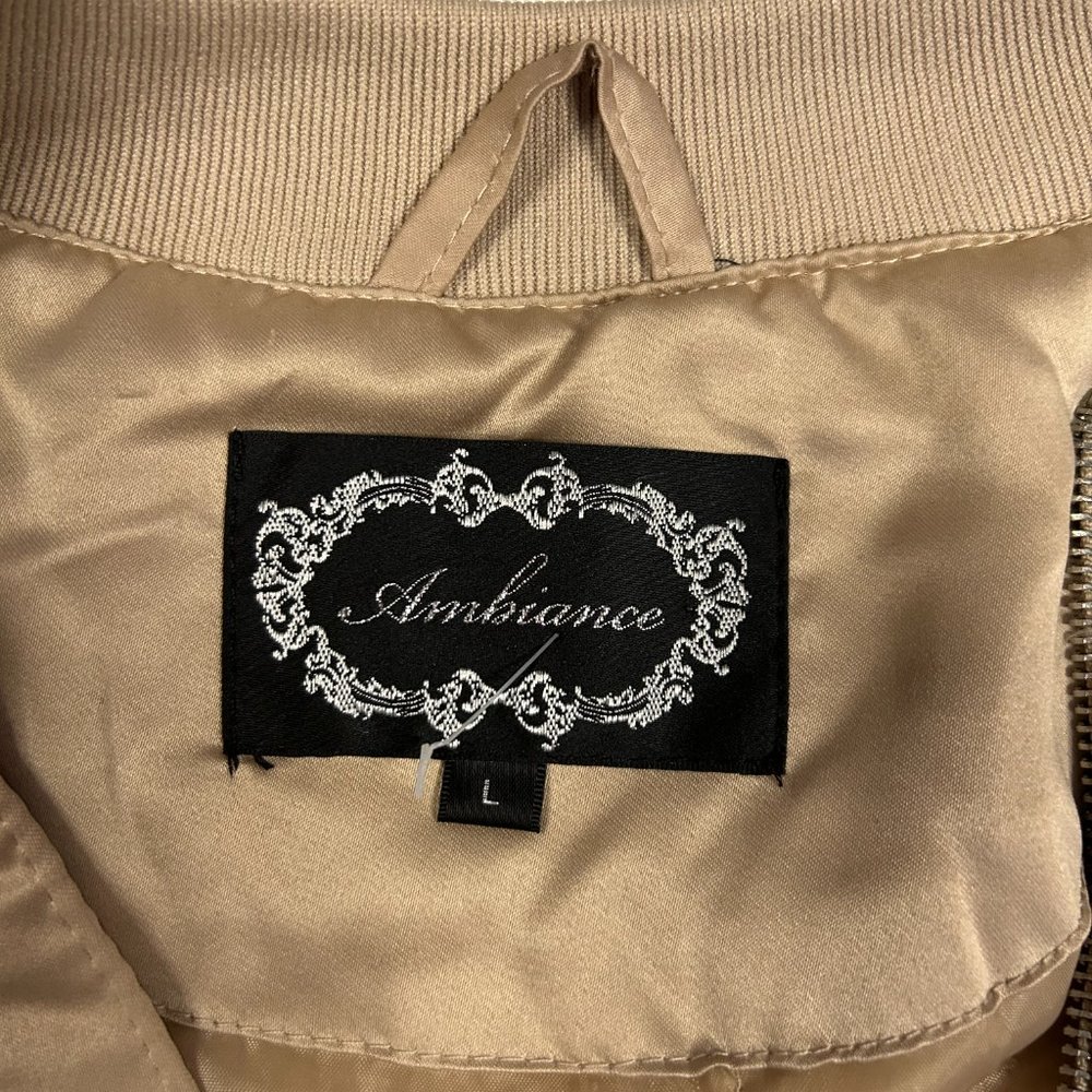 Upcycled Satin Puff Embroidered Bomber Jacket "Fearless Woman" M/L - Picture 5 of 8